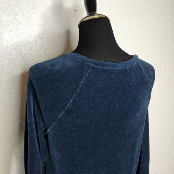 Cut loose navy blue velvet velour tunic top size Medium - Picture 10 of 14